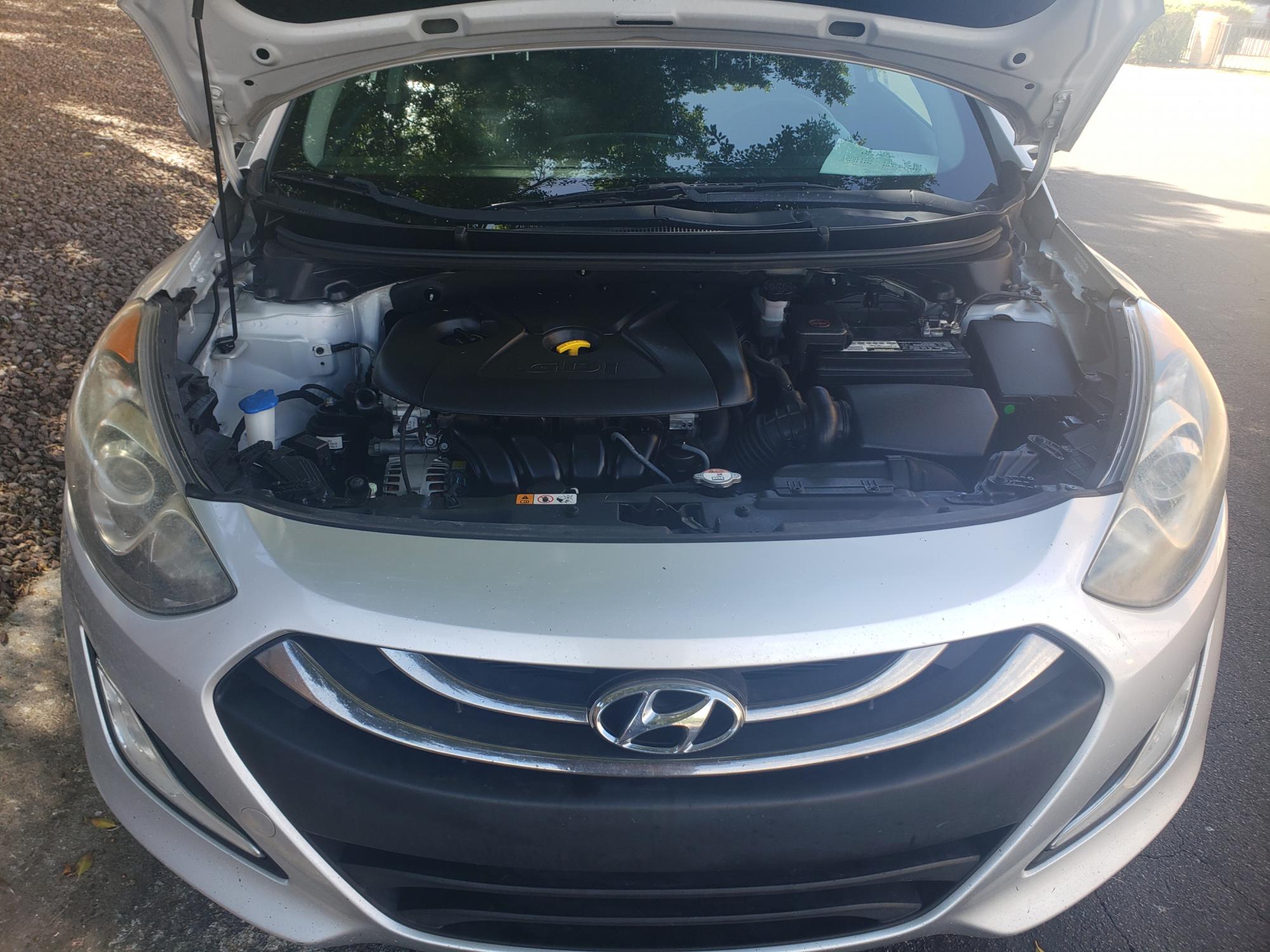2014 Hyundai Elantra GT - KMHD35LH5EU194365 - Image #18