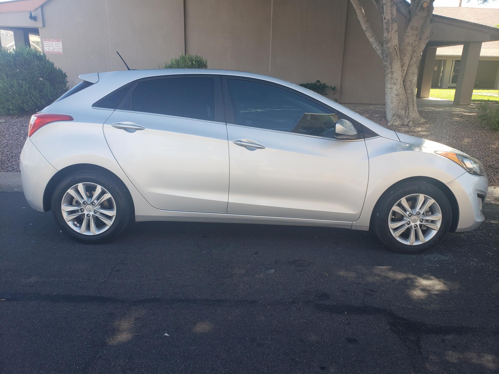 2014 Hyundai Elantra GT - KMHD35LH5EU194365 - Image #5