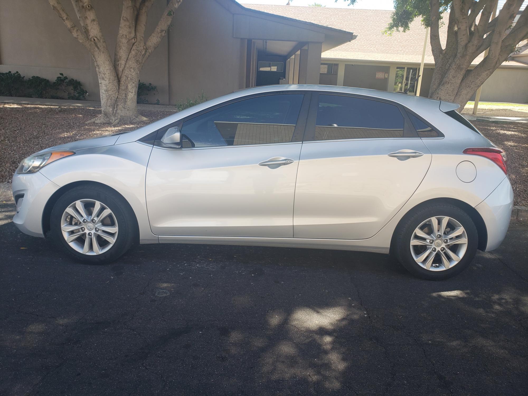 2014 Hyundai Elantra GT - KMHD35LH5EU194365 - Image #7