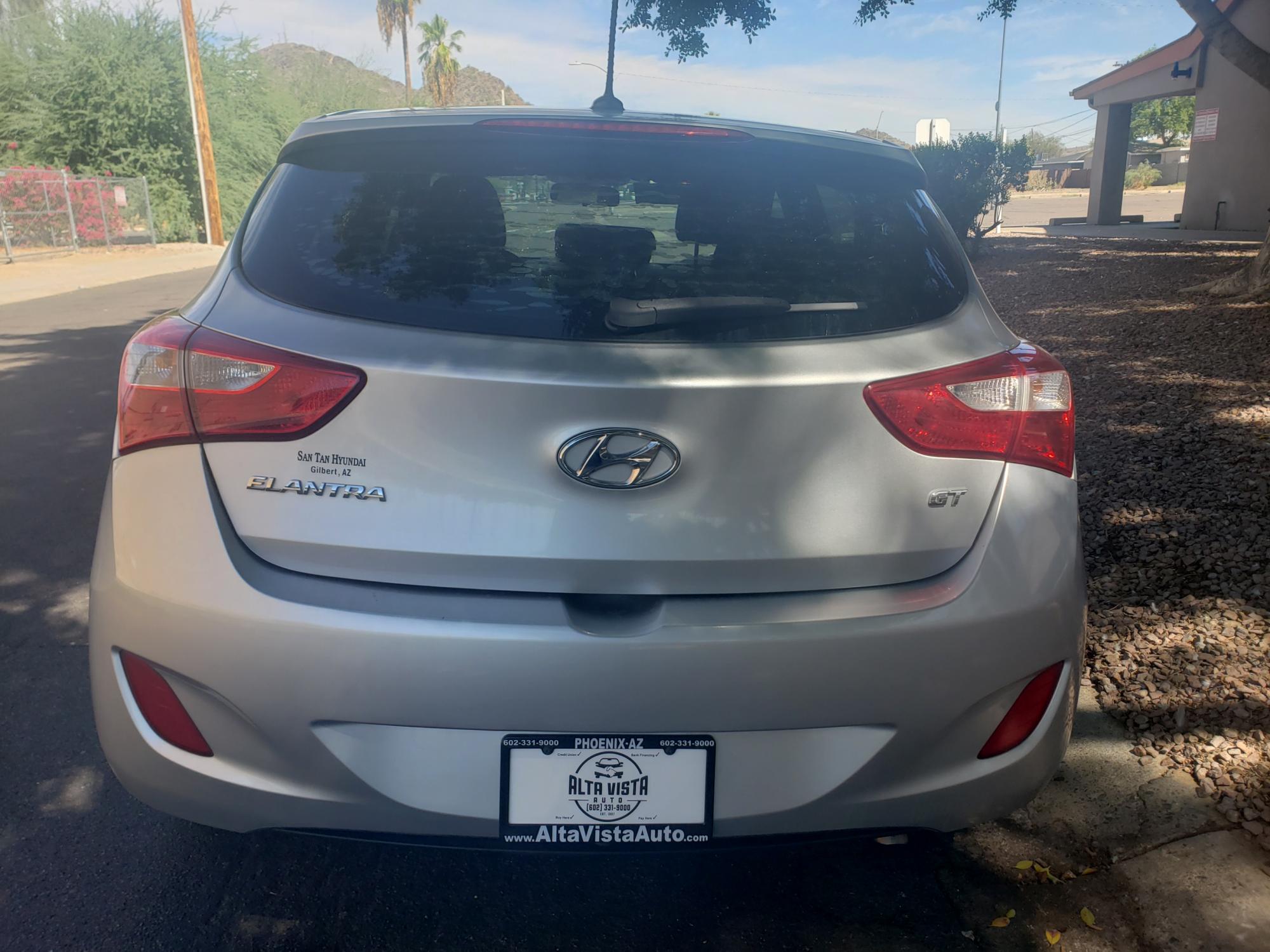 2014 Hyundai Elantra GT - KMHD35LH5EU194365 - Image #8