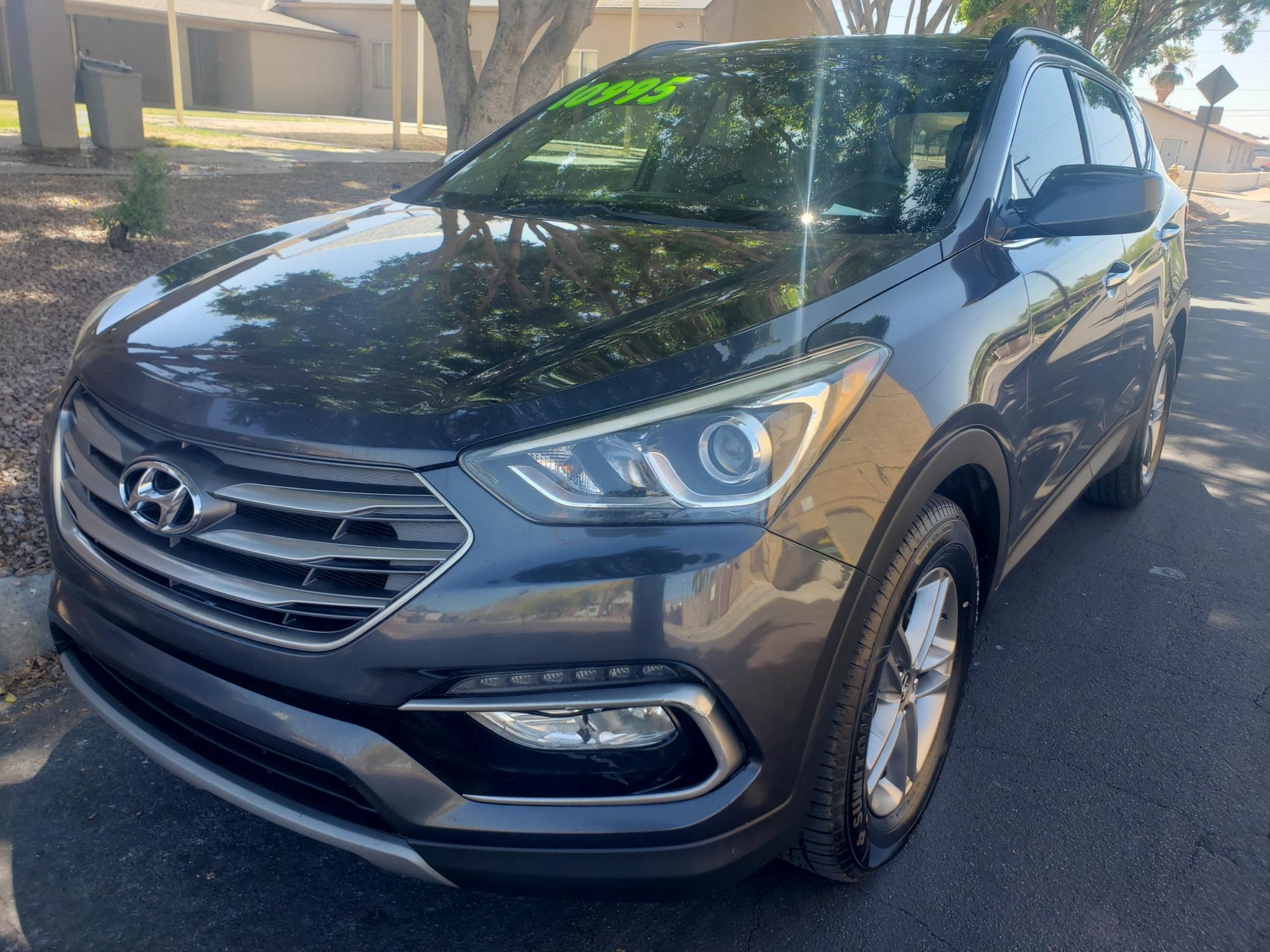 2017 Hyundai Santa Fe - 5XYZU3LBXHG386622 - Image #1