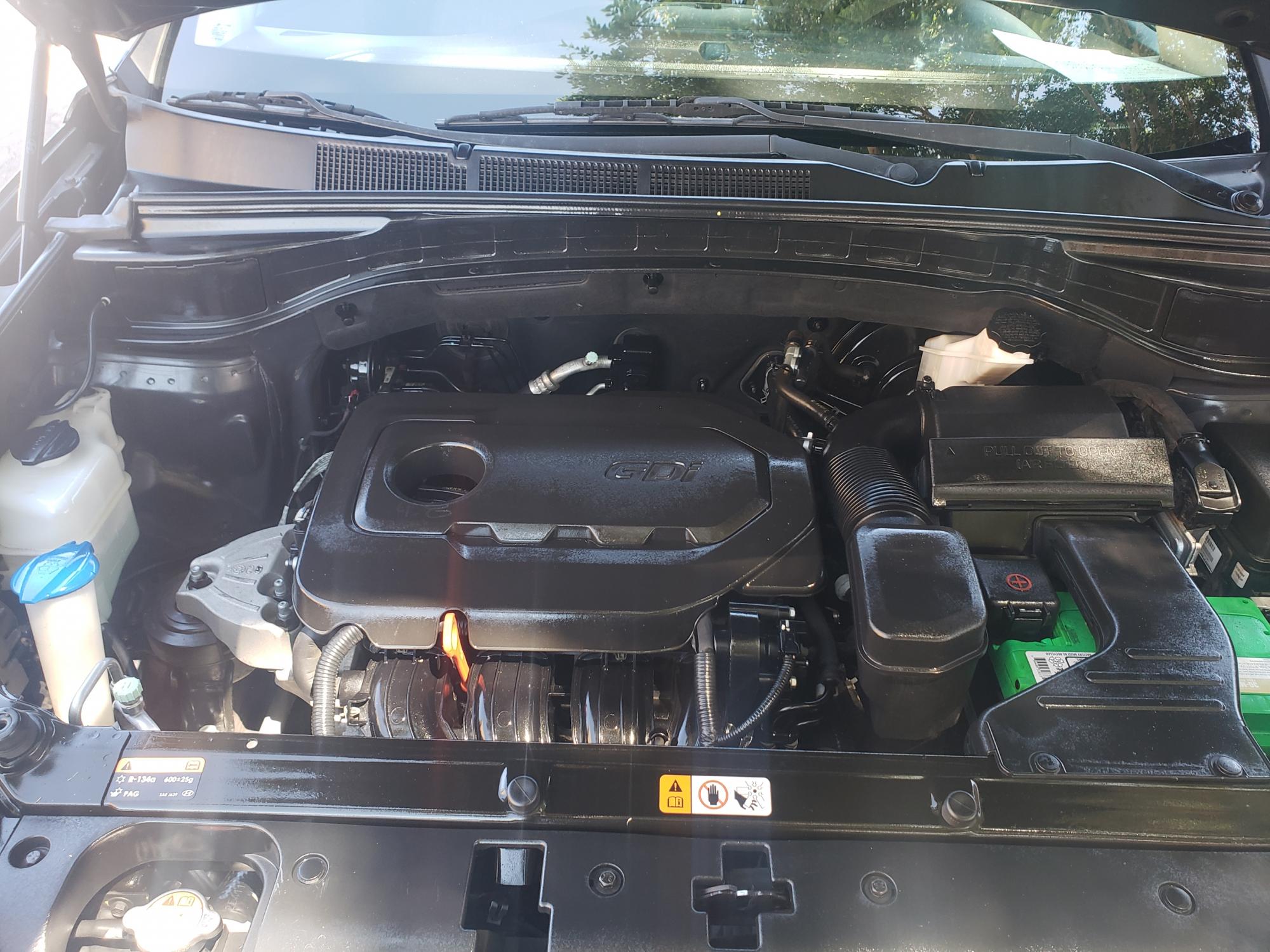 2017 Hyundai Santa Fe - 5XYZU3LBXHG386622 - Image #17