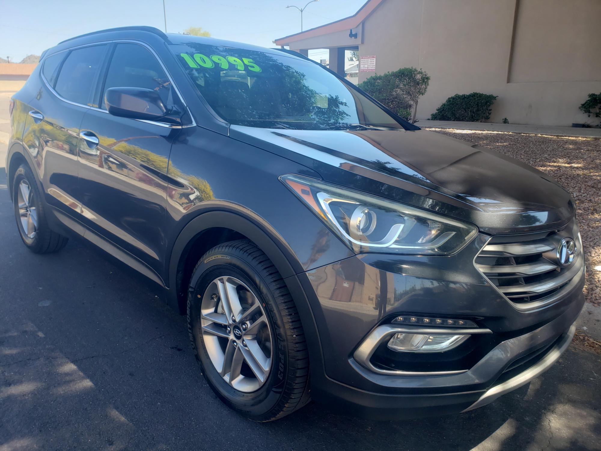 2017 Hyundai Santa Fe - 5XYZU3LBXHG386622 - Image #3